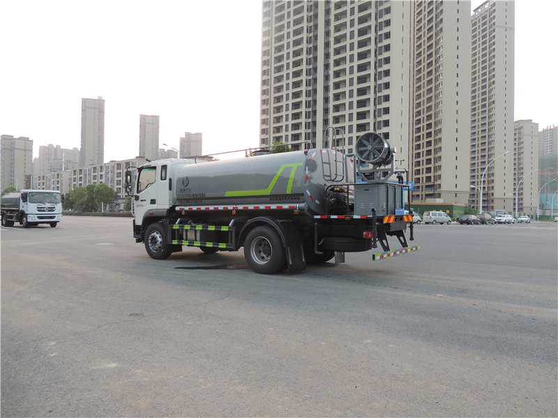 湖北盈通汽車湖北路面解放灑圖片