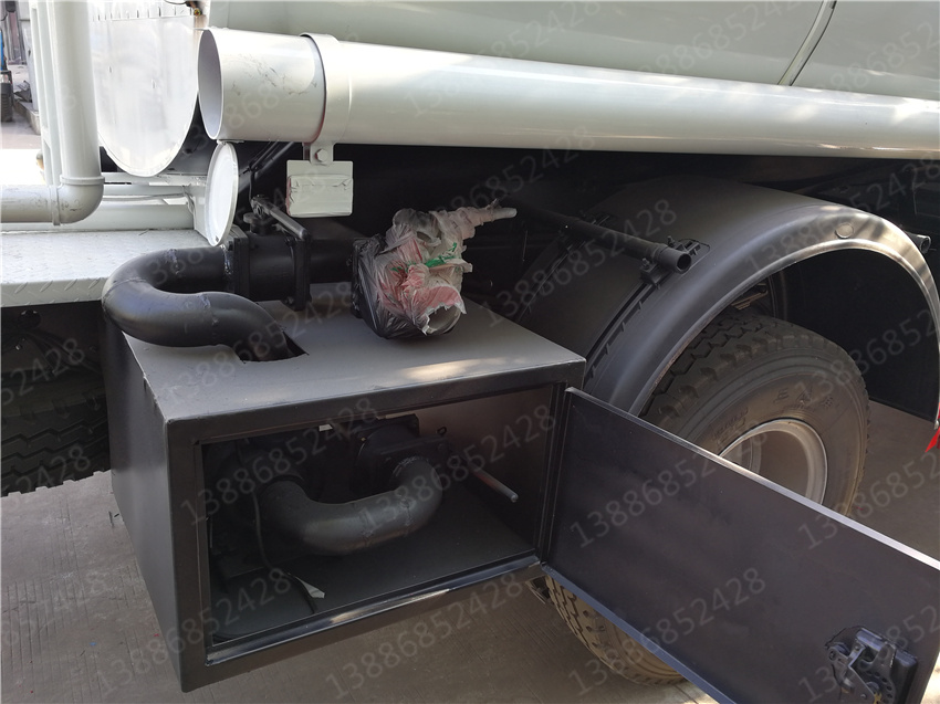 宜昌保溫熱水運輸車怎么賣多少錢一輛