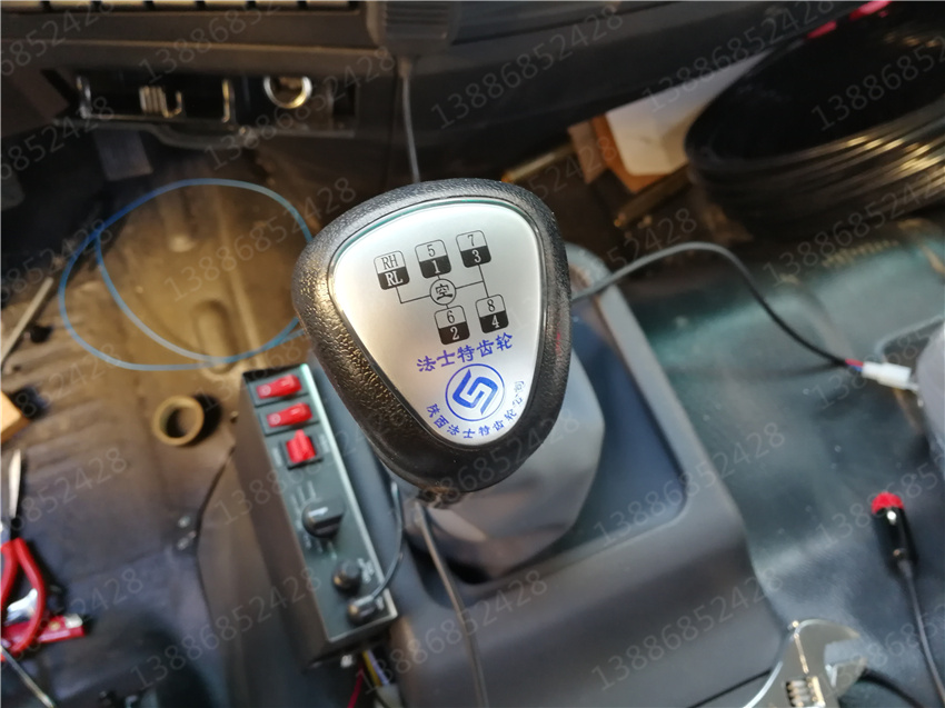 湖北盈通汽車灑水運輸車大全